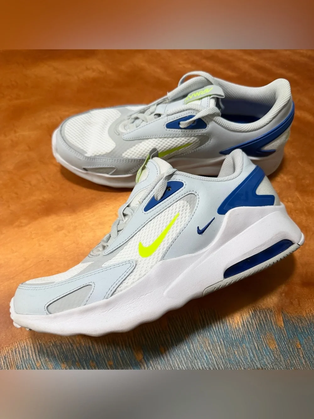 Nike Air Max Bolt Sneakers size 6Y Pure Platinum Royal Volt